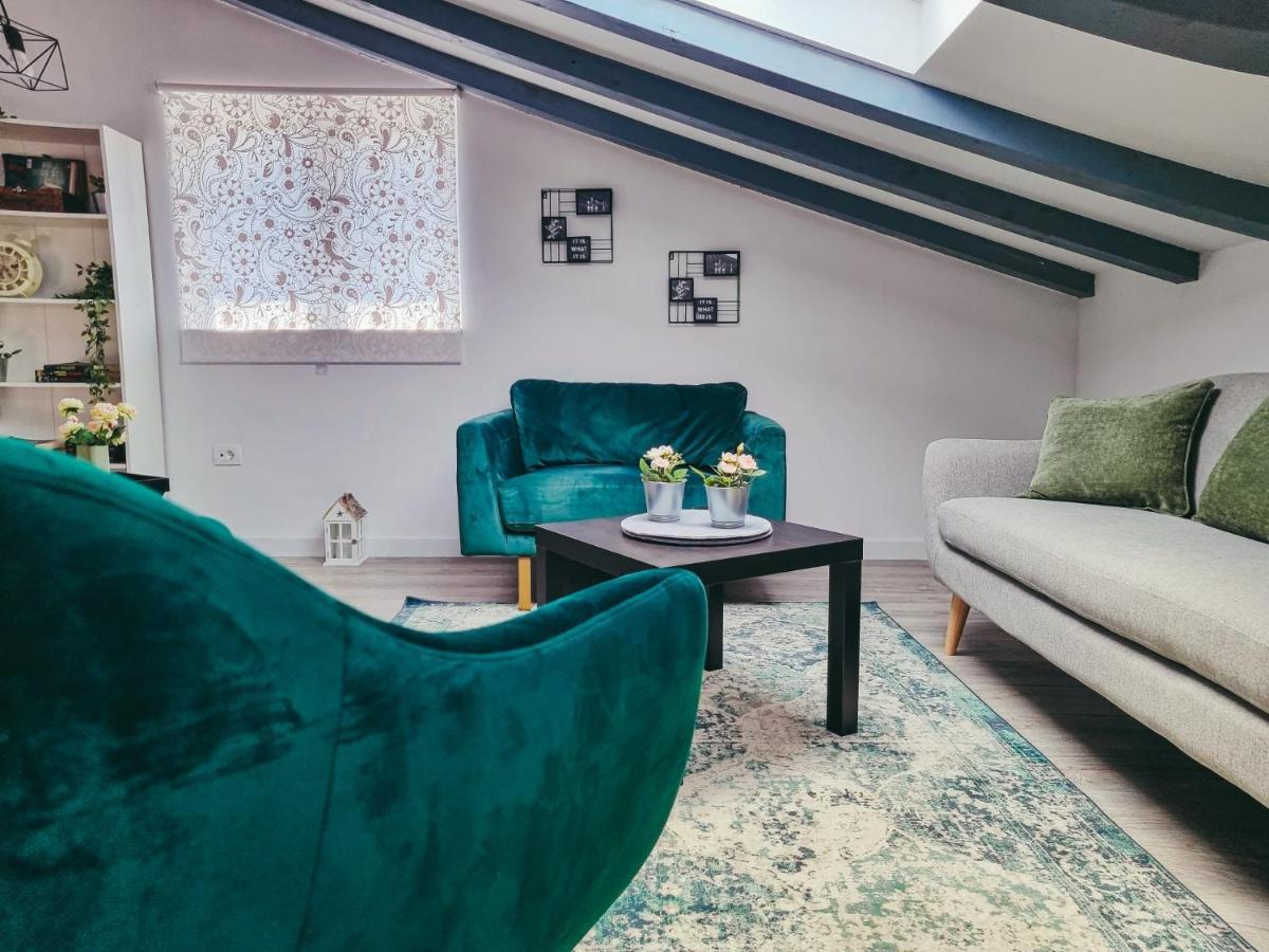Villa Green Spirit Polaca Buitenkant foto