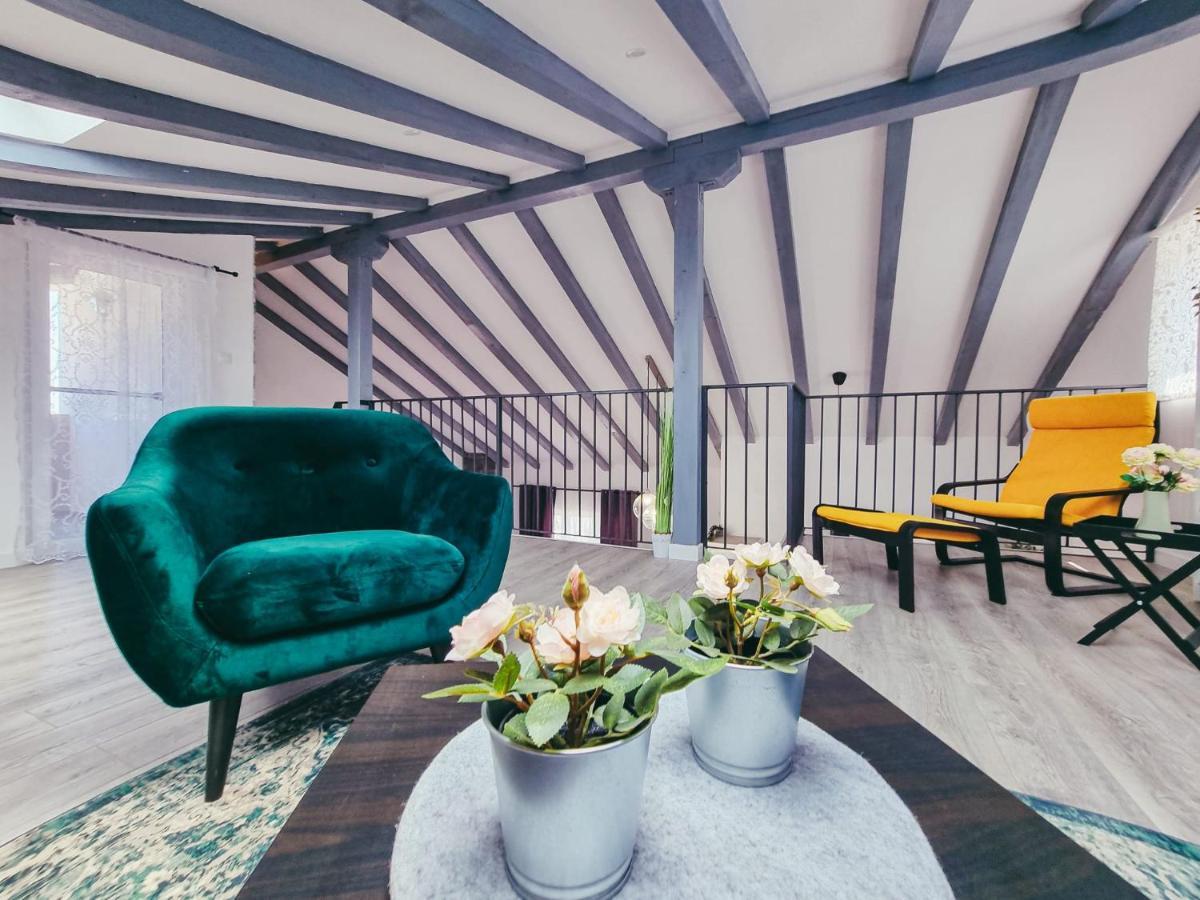 Villa Green Spirit Polaca Buitenkant foto